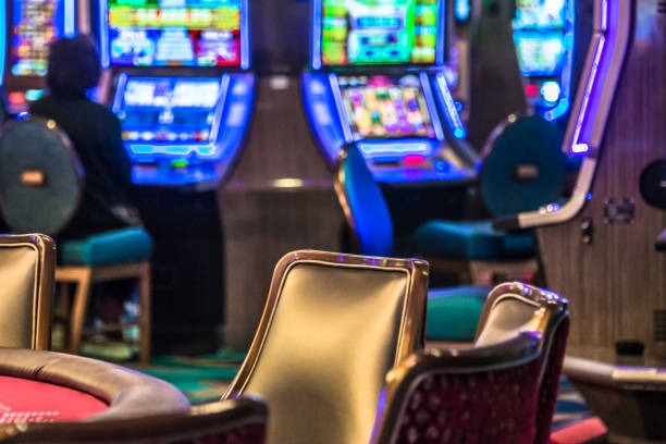 qtgame VIP Roulette table layout with premium betting zones